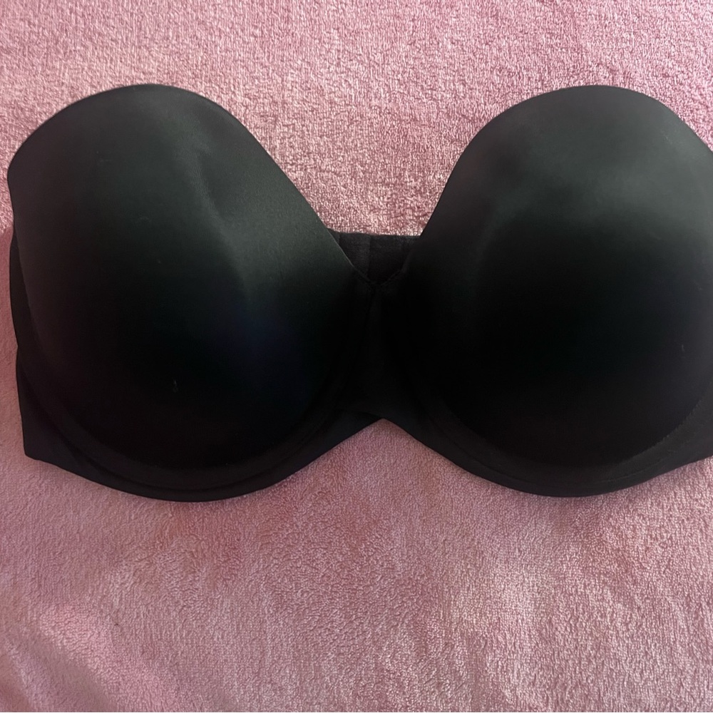 Maidenform Elegant Black Strapless Bra
